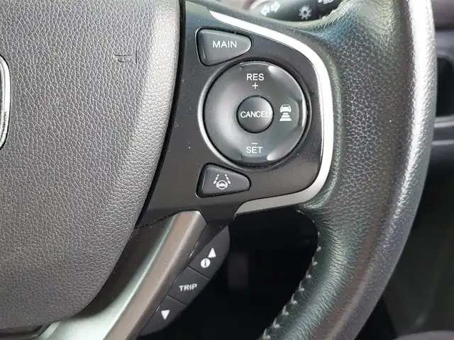 ホンダ フリード ハイブリット G ホンダセンシング 東京都 2018(平30)年 7.7万km ホワイトオーキッドパール 純正9インチナビ(VXM-175VFNi)/【CD/DVD/FM/AM/TV/ipod/SD/USB/BT/VTR/ AUX/HDMI】/バックカメラ/ビルトインETC/両側電動スライドドア/アダクティブクルーズコントロール/衝突軽減ブレーキ/LKAS/LEDヘッドライト/Sパッケージ/・ハーフレザーシート/・純正15インチAW/・本革巻きステアリング/プッシュスタート/スマートキー