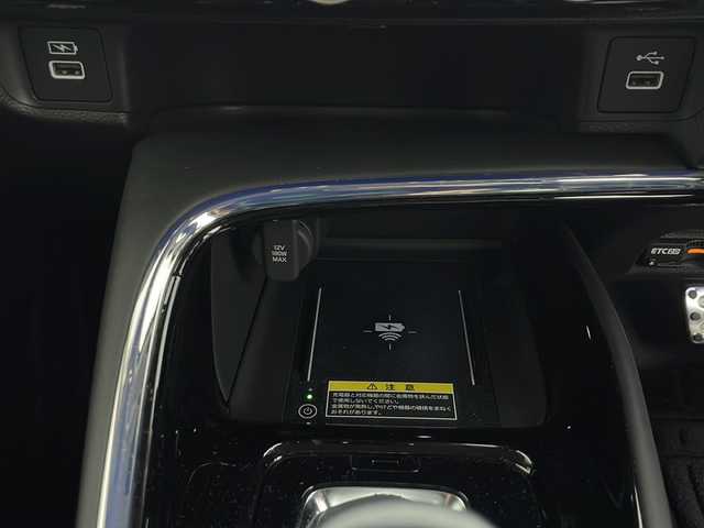 ホンダ ヴェゼル ハイブリッド e:HEV Z 秋田県 2021(令3)年 3.3万km プレミアムクリスタルレッドM 4WD/純正ナビ　/フルセグTV　/全方位カメラ　/ETC2.0/横滑り防止装置 /前後ドライブレコーダー /クルーズコントロール/ステアリングリモコン /プッシュスタート /クリアランスソナー /フロントワイパーデアイサー/ステアリングヒーター/ヒルディセントコントロール/DRIVE　MODE/前席シートヒーター/オートエアコン/パドルシフト/USBポート/革巻きステアリング/ハーフレザーシート/自動パーキングブレーキ/ブレーキホールド/電動リアゲート/コーナーセンサー/プッシュスタート/ワイヤレス充電/フォグライト/サイドバイザー/ウィンカーミラー/純正AW