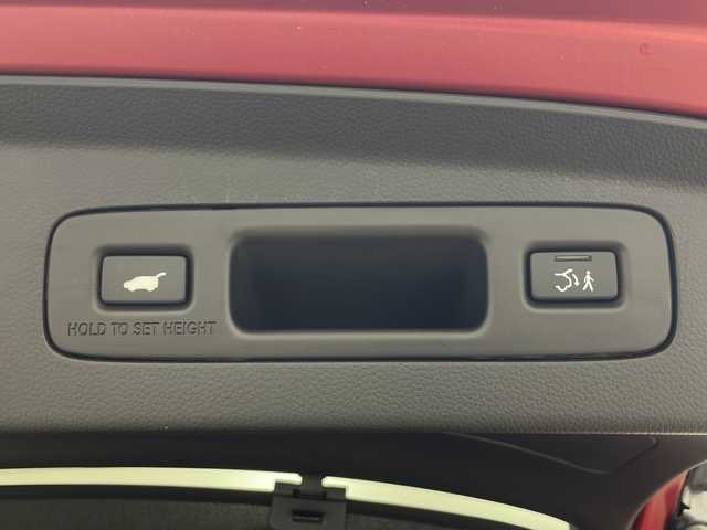 ホンダ ヴェゼル ハイブリッド e:HEV Z 秋田県 2021(令3)年 3.3万km プレミアムクリスタルレッドM 4WD/純正ナビ　/フルセグTV　/全方位カメラ　/ETC2.0/横滑り防止装置 /前後ドライブレコーダー /クルーズコントロール/ステアリングリモコン /プッシュスタート /クリアランスソナー /フロントワイパーデアイサー/ステアリングヒーター/ヒルディセントコントロール/DRIVE　MODE/前席シートヒーター/オートエアコン/パドルシフト/USBポート/革巻きステアリング/ハーフレザーシート/自動パーキングブレーキ/ブレーキホールド/電動リアゲート/コーナーセンサー/プッシュスタート/ワイヤレス充電/フォグライト/サイドバイザー/ウィンカーミラー/純正AW