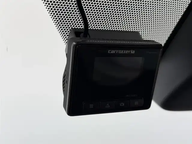 トヨタ シエンタ ハイブリッド Z 愛知県 2025(令7)年 1.2万km ブラック ディスプレイオーディオ/パノラマミックビューモニター/両側パワースライドドア/ブラインドスポットモニター/プリクラッシュセーフティシステム/レーダークルーズコントロール/LEDヘッドライト/フルセグTV/ドライブレコーダー/スマートキー/プッシュスタート/電動格納ミラー/ETC/Bluetooth/apple car play/android auto