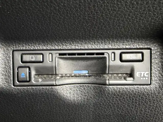 トヨタ シエンタ ハイブリッド Z 愛知県 2025(令7)年 1.2万km ブラック ディスプレイオーディオ/パノラマミックビューモニター/両側パワースライドドア/ブラインドスポットモニター/プリクラッシュセーフティシステム/レーダークルーズコントロール/LEDヘッドライト/フルセグTV/ドライブレコーダー/スマートキー/プッシュスタート/電動格納ミラー/ETC/Bluetooth/apple car play/android auto