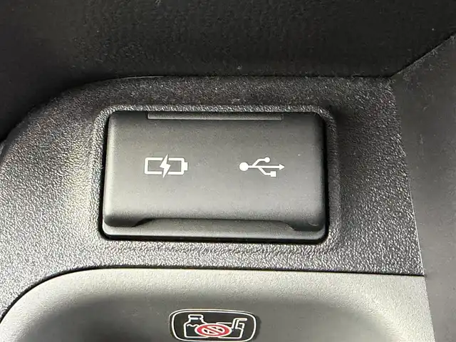 トヨタ シエンタ ハイブリッド Z 愛知県 2025(令7)年 1.2万km ブラック ディスプレイオーディオ/パノラマミックビューモニター/両側パワースライドドア/ブラインドスポットモニター/プリクラッシュセーフティシステム/レーダークルーズコントロール/LEDヘッドライト/フルセグTV/ドライブレコーダー/スマートキー/プッシュスタート/電動格納ミラー/ETC/Bluetooth/apple car play/android auto