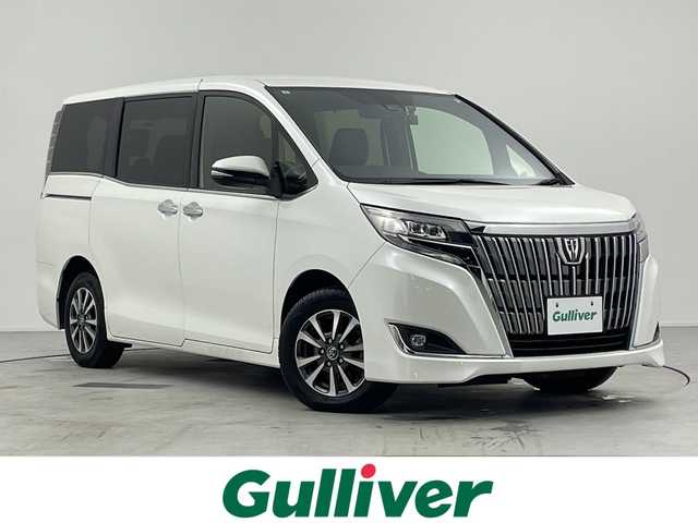 トヨタ エスクァイア Gi 愛知県 2017(平29)年 3.3万km ホワイトパールクリスタルシャイン 【簡易/純正ナビ(NSCD-W66)/ワンセグTV・Bluetooth・CD・SD・AM・FM/バックカメラ/両側パワースライドドア/ビルトインETC/前後ドライブレコーダー/ハーフレザーシート/前席シートヒーター/トヨタセーフティセンス/プリクラッシュセーフティ/レーンディパーチャーアラート/オートマチックハイビーム/アイドリングストップ/クルーズコントロール/先行車発進告知/横滑り防止/LEDヘッドライト/オートライト/フロントフォグランプ/革巻きステアリング/ナノイー/オートエアコン+リヤクーラー/プッシュスタート/スマートキー/純正15インチAW/フロアマット/保証書・取扱説明書/スペアキー