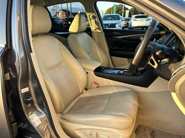 日産 スカイライン ハイブリッド 350GT Type SP 岐阜県 2014(平26)年 5.2万km ダークメタルグレー 登録時走行距離51428ｋｍ/純正８インチナビ/全方位カメラ/フルセグナビ/レーダークルーズコントロール/純正アルミホイール/シートヒーター/パワーシート/Ｂｌｕｅｔｏｏｔｈ/ビルトインＥＴＣ/純正フロアマット/衝突軽減システム/ＬＥＤヘッドライト/電動格納ミラー