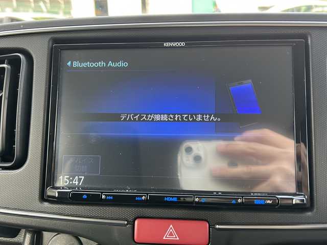 スズキ アルト L 大阪府 2023(令5)年 0.1万km ダスクブルーメタリック/ホワイト 純正SDナビ/・AM/FM/CD/DVD/Bluetooth/・フルセグテレビ/バックカメラ/ビルトインETC/ドライブレコーダー/衝突軽減ブレーキ/アイドリングストップ/横滑り防止装置/盗難防止装置/コーナーセンサー/シートヒーター（D席+N席）/LEDヘッドライト/オートマチックハイビーム/オートライト/オートエアコン/リモコンキー/12V充電器/純正フロアマット/ドアバイザー/保証書/取扱説明書