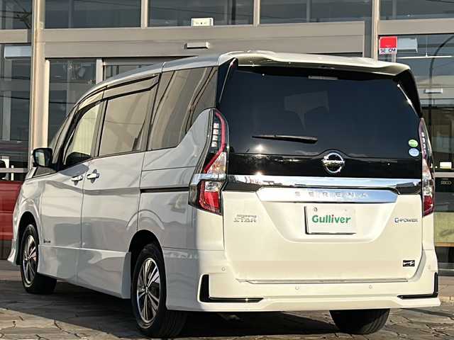 日産 セレナ e－パワー ハイウェイスター V 静岡県 2019(令1)年 4.8万km ブリリアントホワイトパール フロントダイナミックパック　/後席モニター　/プロパイロット　/全方位カメラ　/両側パワースライドドア　/衝突軽減ブレーキ　/レーンキープアシスト　/ＥＴＣ　/ドライブレコーダー　/ＬＥＤライト　/クリアランスソナー　/純正１０ｉｎｃナビ/フルセグTV/純正アルミホイール/横滑り防止装置/スマートキー/プッシュスタート