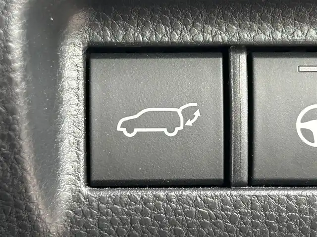 トヨタ ハリアー Z レザーパッケージ 和歌山県 2021(令3)年 5.9万km ブラック 純正ナビ/JBLプレミアムサウンド/モデリスタエアロ/HUD/フルセグ/パノラミックビューモニター/プリクラッシュセーフティ/BSM/レーダークルーズコントロール/コーナーセンサー/電動リアゲート/デジタルインナーミラー/シートヒーター/エアーベンチレーション/ステアリングヒーター/スマートキー/ステアリングスイッチ/オートハイビーム/オートライト/LEDヘッドライト