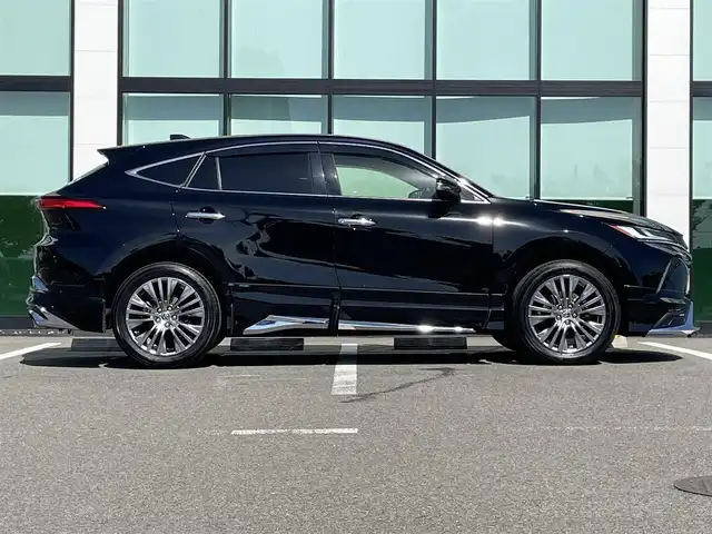 トヨタ ハリアー Z レザーパッケージ 和歌山県 2021(令3)年 5.9万km ブラック 純正ナビ/JBLプレミアムサウンド/モデリスタエアロ/HUD/フルセグ/パノラミックビューモニター/プリクラッシュセーフティ/BSM/レーダークルーズコントロール/コーナーセンサー/電動リアゲート/デジタルインナーミラー/シートヒーター/エアーベンチレーション/ステアリングヒーター/スマートキー/ステアリングスイッチ/オートハイビーム/オートライト/LEDヘッドライト