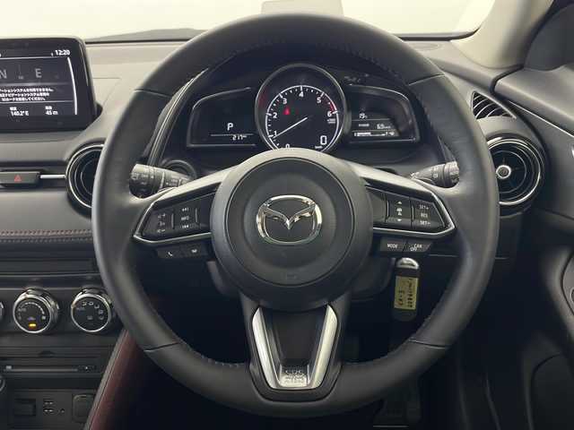 マツダ ＣＸ－３ XD Lパッケージ 秋田県 2017(平29)年 0.1万km セラミックM ４WD/純正ナビ/（FM/AM/BT/USB/フルセグテレビ/CD/DVD）/バックカメラ/横滑り防止装置/レーンキープアシスト/アイドリングストップ/衝突被害軽減ブレーキ/レーダークルーズコントロール/LEDライト/オートライト/オートマチックハイビーム/フォグランプ/全席シートヒーター/ステアリングヒーター/純正フロアマット/レザーステアリング/ハーフレザーシート/ヘッドアップディスプレイ/オートエアコン/ステアリングリモコン/プッシュスタート/スマートキー