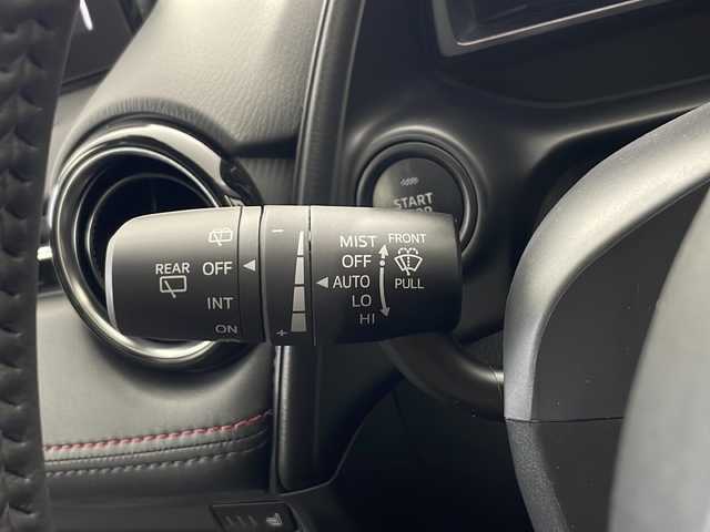 マツダ ＣＸ－３ XD Lパッケージ 秋田県 2017(平29)年 0.1万km セラミックM ４WD/純正ナビ/（FM/AM/BT/USB/フルセグテレビ/CD/DVD）/バックカメラ/横滑り防止装置/レーンキープアシスト/アイドリングストップ/衝突被害軽減ブレーキ/レーダークルーズコントロール/LEDライト/オートライト/オートマチックハイビーム/フォグランプ/全席シートヒーター/ステアリングヒーター/純正フロアマット/レザーステアリング/ハーフレザーシート/ヘッドアップディスプレイ/オートエアコン/ステアリングリモコン/プッシュスタート/スマートキー
