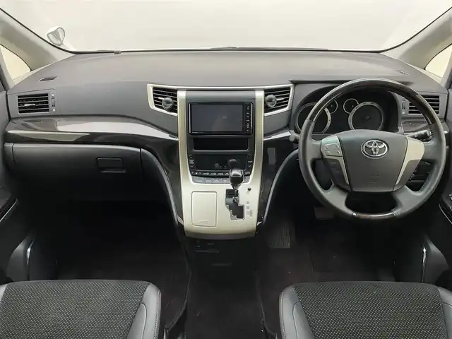 トヨタ ヴェルファイア 2．4Z ゴールデンアイズⅡ 兵庫県 2014(平26)年 4.5万km ホワイトパールクリスタルシャイン 社外メモリナビ/(CN-R300WD)/フルセグ CD DVD BT MSV/フリップダウンモニター/バックカメラ/ビルトインETC/パワーバックドア/ハーフレザーシート/オットマン/両側パワースライドドア/コーナーセンサー/HIDヘッドライト/オートライト/ISOFIX/ドアバイザー/スマートキー