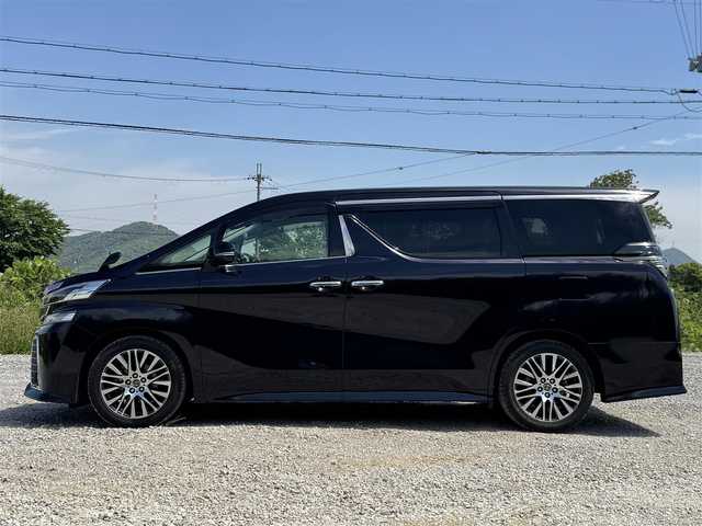 トヨタ ヴェルファイア Z Gエディション 兵庫県 2015(平27)年 1.8万km スパークリングブラックパールクリスタルシャイン 純正9インチナビ/フルセグTV/バックカメラ/Bluetooth接続可/DVD再生可/ビルトインETC/ドラレコ/メモリー付きパワーシート/両側パワースライドドア/クルーズコントロール/ステアリングヒーター/黒ハーフレザーシート