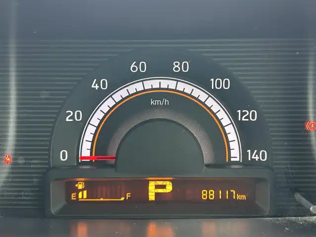 日産 モコ Xアイドリングストップ 山形県 2013(平25)年 8.9万km ミルクティーベージュ ワンオーナー/純正オーディオ/・AM/FM/バックカメラ/アイドリングストップ/盗難防止装置/プッシュスタート/スマートキー/スペアキー/HIDライト/フォグランプ/社外アルミホイール付冬タイヤあり/純正フロアマット/ダブルエアバック