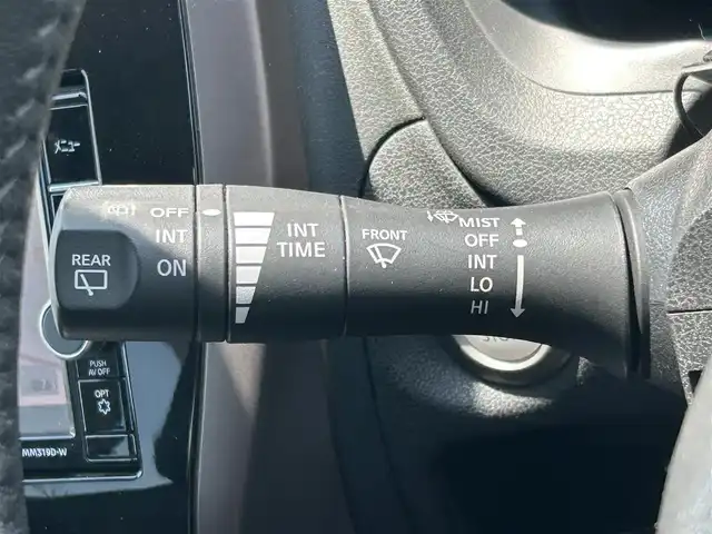 日産 ノート e－パワー メダリスト 愛媛県 2019(令1)年 4.8万km スーパーブラック 純正ナビ/Bluetooth/フルセグTV/AUX/Bカメラ/全方位カメラ/クルコン追従有/インテリジェントルームミラー/ドラレコ/LEDオートライト/純正15インチAW/純正フロアマット/ABS/横滑り防止機能/レーンキープアシスト/衝突被害軽減システム/Wエアバック/プッシュスタート/パワーステアリング/パワーウィンドウ