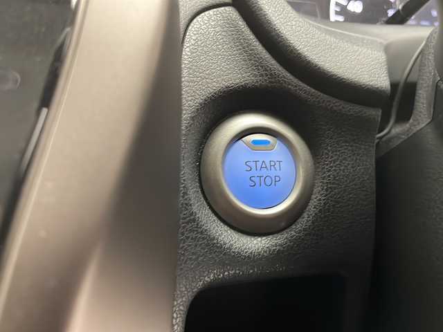 日産 ノート e－パワー メダリスト 長野県 2019(令1)年 4.8万km スーパーブラック 純正ナビ/Bluetooth/フルセグTV/AUX/Bカメラ/全方位カメラ/クルコン追従有/インテリジェントルームミラー/純正フロントドラレコ(ナビ連動)/LEDオートライト/純正15インチAW/純正フロアマット/ABS/横滑り防止機能/レーンキープアシスト/衝突被害軽減システム/Wエアバック/プッシュスタート/パワーステアリング/パワーウィンドウ/取扱説明書/保証書