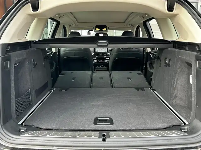 ＢＭＷ ＢＭＷ Ｘ３ 20 xDrive Xライン 富山県 2019(平31)年 5.7万km 黒 HDDナビ/フルセグテレビ/Bluetooth接続/Screen Mirroring/AM/FMラジオ/アイドリングストップ/ワイヤレス充電/ドラレコ/360°カメラ/パワーバックドア/パークアシスト/ダウンヒルアシストコントロール/D/N席シートヒーター/D/N席パワーシート/全席シートヒーター/アドブルー/HUD