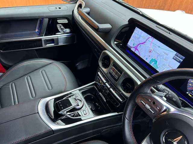メルセデス・ベンツ ゲレンデヴァーゲン Ｇ３５０ｄ AMGライン 千葉県 2019(令1)年 3.2万km ポーラホワイト ラグジュアリーＰＫＧ　/サンルーフ　/純正ナビ　/３６０°カメラ　/ＡＣＣ　/ＢＳＭ　/ＬＥＤヘッドライト　/オートライト　/黒革　/シートヒーター　/パワーシート　/Ｂｕｒｍｅｓｔｅｒサウンド　/ＥＴＣ