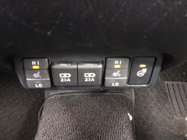 トヨタ シエンタ G クエロ 千葉県 2019(令1)年 2.3万km ブラック/ダークシェリーマイカM 185/60R15/Toyota Safety Sense/・プリクラッシュセーフティ/・レーンディパーチャーアラート/・オートハイビーム/両側パワースライドドア/純正SDナビ/地デジTV/【DVD/CD再生機能　Bluetooth接続】/パノラミックビューモニター/ドライブレコーダー（前後撮影）/ハーフレザーシート/前席シートヒーター/革巻きステアリング/ステアリングスイッチ/ETC/LEDヘッドライト/フォグライト/ウインカーミラー/クリアランスソナー/スマートキー