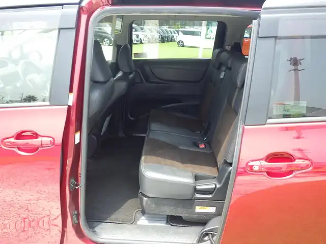 トヨタ シエンタ G クエロ 千葉県 2019(令1)年 2.3万km ブラック/ダークシェリーマイカM 185/60R15/Toyota Safety Sense/・プリクラッシュセーフティ/・レーンディパーチャーアラート/・オートハイビーム/両側パワースライドドア/純正SDナビ/地デジTV/【DVD/CD再生機能　Bluetooth接続】/パノラミックビューモニター/ドライブレコーダー（前後撮影）/ハーフレザーシート/前席シートヒーター/革巻きステアリング/ステアリングスイッチ/ETC/LEDヘッドライト/フォグライト/ウインカーミラー/クリアランスソナー/スマートキー