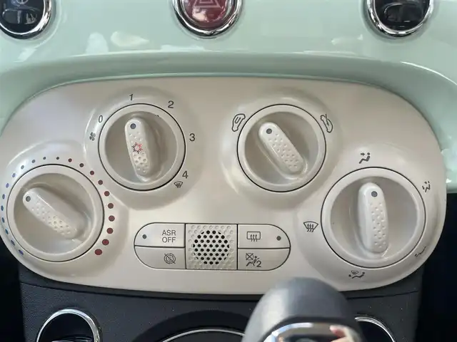 フィアット ５００ 1．2 ポップ 栃木県 2019(令1)年 5.4万km LATTE MENTA ASR(アンチスリップレギュレーション）/純正ディスプレイオーディオ（BT/FM/AM）/ステアリングスイッチ/〇社外ドライブレコーダー（前後）/〇革巻ステアリング/〇USB入力端子/〇シートリフター/・パワーウィンド/・リモコンキー