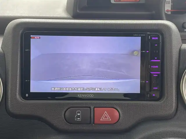 トヨタ ポルテ X 埼玉県 2014(平26)年 6万km ホワイトパールクリスタルシャイン モデリスタエアロ　ナビ　フルセグ　スマートキー　ＨＩＤヘッドライト　バックカメラ　ＥＴＣ　パワースライドドア　プッシュスタート　オートエアコン　オートライト　フォグランプ　純正アルミ　マット　バイザー