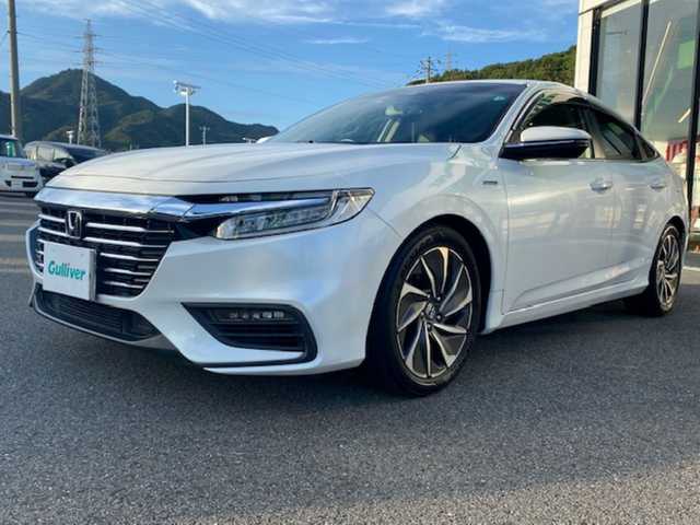 ホンダ インサイト EX 兵庫県 2019(令1)年 5.9万km プラチナホワイトパール ホンダセンシング/純正SDナビ/(CD/DVD/BT/AM/FM)/フルセグテレビ/バックカメラ/クルーズコントロール/ドアバイザー/プッシュスタート/ビルトインETC/LEDヘッドライト/ドライブレコーダー/パワーシート/シートヒーター/ハーフレザーシート