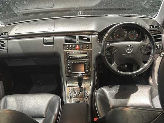 メルセデス・ベンツ Ｅ３２０ 福島県 2000(平12)年 7.1万km シルバー 純正フロアマット/リモコンキー/両側シートヒーター/両席シートメモリー/クルコン