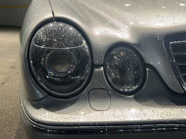 メルセデス・ベンツ Ｅ３２０ 福島県 2000(平12)年 7.1万km シルバー 純正フロアマット/リモコンキー/両側シートヒーター/両席シートメモリー/クルコン