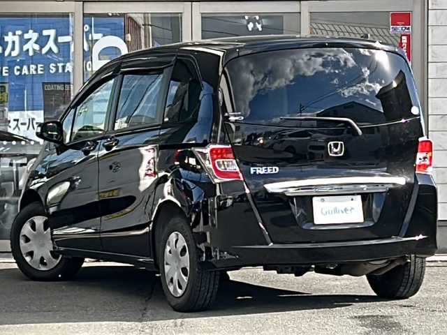 ホンダ フリード G ジャストセレクション 岩手県 2015(平27)年 3.9万km プレミアムスパークルブラックパール 4WD /ワンオーナー/純正ナビ /ワンセグTV/ナビステアリングスイッチ/左電動ドア /バックカメラ /ビルトインETC /純正ドライブレコーダー /純正エンジンスターター /フロントワイパーデアイサー /オートライト　/横滑り防止 /スマートキー×2/ドアバイザー/フロアマット/ECOボタン/保証書　取説