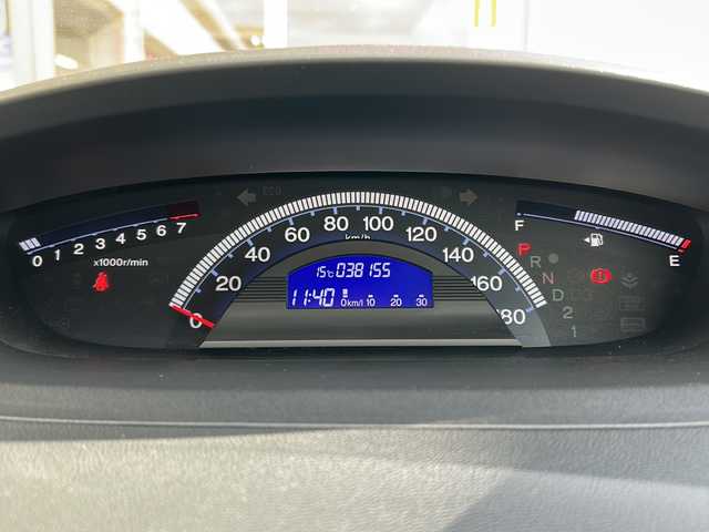 ホンダ フリード G ジャストセレクション 岩手県 2015(平27)年 3.9万km プレミアムスパークルブラックパール 4WD /ワンオーナー/純正ナビ /ワンセグTV/ナビステアリングスイッチ/左電動ドア /バックカメラ /ビルトインETC /純正ドライブレコーダー /純正エンジンスターター /フロントワイパーデアイサー /オートライト　/横滑り防止 /スマートキー×2/ドアバイザー/フロアマット/ECOボタン/保証書　取説