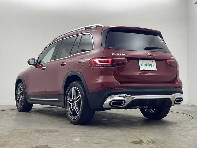メルセデス・ベンツ Ｍ・ベンツ ＧＬＢ２００ｄ 4マチック AMGライン 秋田県 2022(令4)年 1万km 赤 ４ＷＤ/ワンオーナー/純正HDDナビ/　(フルセグTV/Bluetooth/USB)/全方位カメラ/アダプティブクルーズコントロール/パドルシフト/ハーフレザーシート/前席パワーシート/前席シートヒーター/パワーバックドア/純正フロアマット/プッシュスタート/スマートキー/スペアキー/ＥＴＣ２．０/LEDヘッドライト/オートライト/取扱説明書/保証書