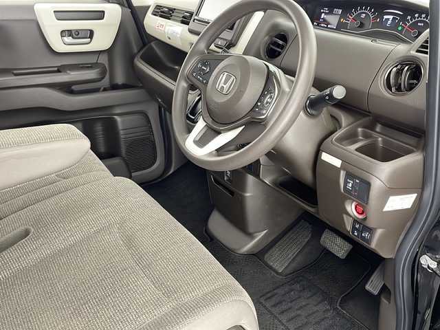 ホンダ Ｎ ＢＯＸ L 宮崎県 2021(令3)年 5.4万km クリスタルブラックパール 禁煙車/ホンダセンシング/社外ナビ/（ストラーダ/CN-BR310B/CD/Bluetooth/FMAM）/社外バックカメラ/社外ETC/社外ドライブレコーダー/純正LEDオートライト/純正フロアマット/左側電動スライドドア/アダプティブクルーズコントロール/レーンディパーチャーアラート/クリアランスソナー/ウインカードアミラー/オートエアコン/前席シートヒーター/スマートキー/プッシュエンジンスタート/スペアキー/新車時保証書/取扱い説明書