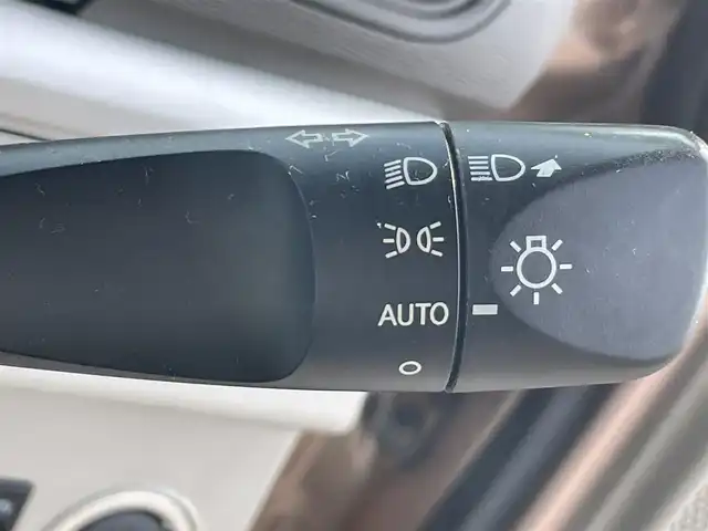 ダイハツ タント X LTD SA Ⅲ 岡山県 2018(平30)年 8.7万km ライトローズマイカメタリックⅡ 登録時走行距離87008ｋｍ/純正ナビ/地デジTV（AM/FM/CD/DVD/Bluetooth）/全方位カメラ/両側パワースライドドア/ETC/スマートアシスト3/・衝突軽減ブレーキ/・車線逸脱警報/・オートマチックハイビーム/・コーナーセンサー/純正フロアマット/盗難防止システム/横滑り防止装置/アイドリングストップ/スマートキー×２/プッシュスタート