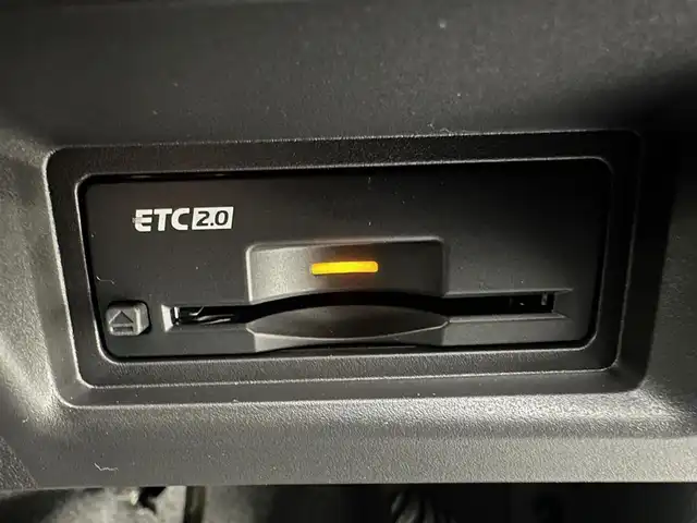 日産 セレナ e－パワー ハイウェイスター V 兵庫県 2025(令7)年 0.1千km プリズムホワイト ・純正メモリナビ/（Bluetooth/USB/HDMI/フルセグ）/・純正ディスプレイオーディオ/・プロパイロット/・ACC/・LKA/・コーナーセンサー/・アラウンドビューモニター/・エマージェンシーブレーキ/・インテリジェントルームミラー/・純正前後ドライブレコーダー/・ビルトインETC2.0/・両側パワースライドドア/・ワイヤレス充電/・LEDヘッドライト/・ＬＥＤフォグランプ/・オートハイビーム/・純正16インチアルミホイール/・スペアキー×１