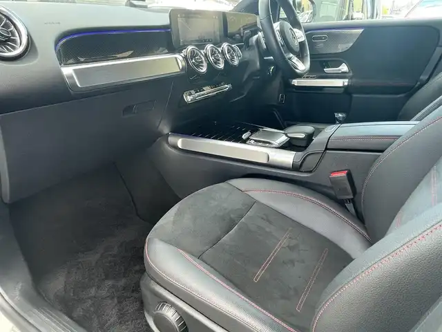 メルセデス・ベンツ Ｍ・ベンツ ＧＬＢ２００ｄ 4マチック AMGライン 静岡県 2022(令4)年 0.8万km ポーラホワイト ワンオーナー/MBUXナビフルセグTVBluetooth全方位カメラ/レーダーセーフティー軽減ブレーキACC/レーンキープ　BSM/ハーフレザーシート　シートヒーター/パワーバックドア/前後ドライブレコーダー/アンビエントライト/DSRCETC