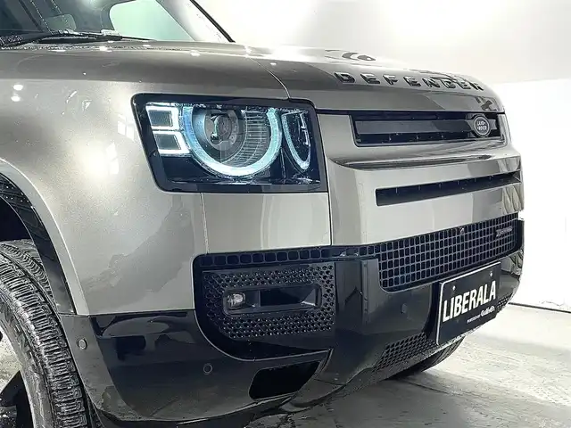 ランドローバー ランドローバー ディフェンダー 110X 道央・札幌 2022(令4)年 2.8万km シルバー ４WD/サンルーフ/限定カラー（60台）/シリコンシルバー/純正ナビ/360度カメラ/メリディアンサラウンド/純正ナビ/360度カメラ/メリディアンサラウンド/エアサス装着車/サイドステップ/スマートキー/プッシュスタート/ETC/社外デジタルインナーミラー