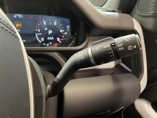 ランドローバー ランドローバー ディフェンダー 110X 道央・札幌 2022(令4)年 2.8万km シルバー ４WD/サンルーフ/限定カラー（60台）/シリコンシルバー/純正ナビ/360度カメラ/メリディアンサラウンド/純正ナビ/360度カメラ/メリディアンサラウンド/エアサス装着車/サイドステップ/スマートキー/プッシュスタート/ETC/社外デジタルインナーミラー