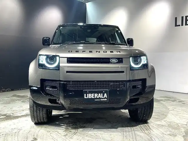 ランドローバー ランドローバー ディフェンダー 110X 道央・札幌 2022(令4)年 2.8万km シルバー ４WD/サンルーフ/限定カラー（60台）/シリコンシルバー/純正ナビ/360度カメラ/メリディアンサラウンド/純正ナビ/360度カメラ/メリディアンサラウンド/エアサス装着車/サイドステップ/スマートキー/プッシュスタート/ETC/社外デジタルインナーミラー