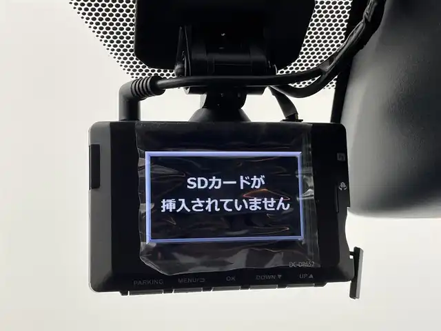 トヨタ ヴォクシー ハイブリッド V 千葉県 2017(平29)年 3.7万km ブラック 純正10インチメモリナビ/　AM/FM/CD/DVD/BT/フルセグ/後席モニター/両側パワースライドドア/プリクラッシュセーフティ/レーンキープアシスト/オートハイビーム /クルーズコントロール/ビルトインETC/前席シートヒーター/バックカメラ/横滑り防止装置/プッシュスタート＆スマートキー/サンシェード/電動格納ミラー