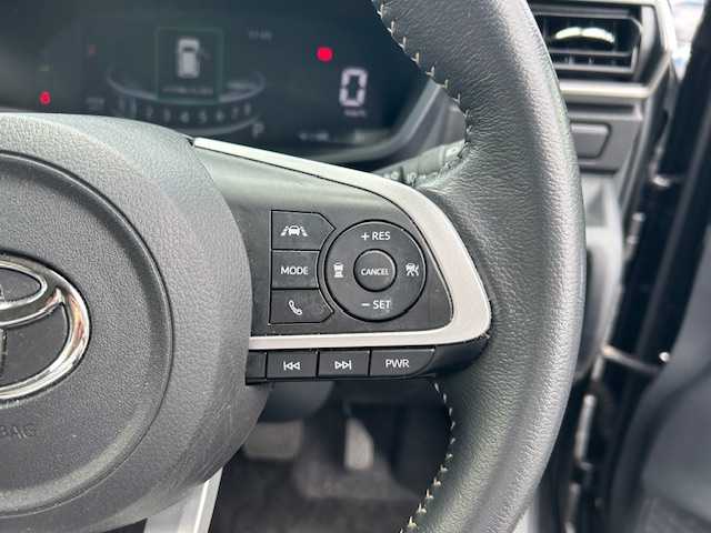 トヨタ ライズ Z 静岡県 2021(令3)年 3.9万km ブラックマイカメタリック ワンオーナー/純正ナビ/ETC/フルセグ/クリアランスソナー/シートヒーター/アダプティブクルーズコントロール/パワーモード/盗難防止システム/アラウンドビューモニター/オートハイビーム/衝突被害軽減システム/前後コーナーセンサー/純正アルミ付き