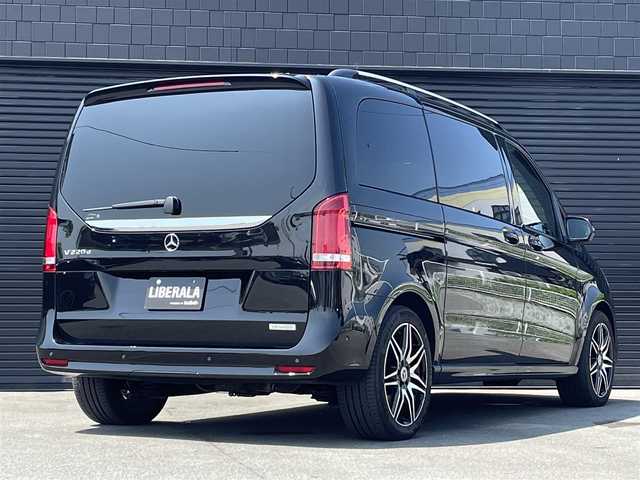 メルセデス・ベンツ Ｖ２２０ d AVG AMGライン 三重県 2021(令3)年 2.3万km オブシディアンブラックM ACC/レーダーセーフティ/後席モニター(DVD/USB/SD/HDMI)/ヘッドレストモニター/純正ナビ/全方位カメラ/ブラックレザーシート/デジタルインナーミラー型ドラレコ/両側パワースライドドア/シートヒーター/電動リアゲート