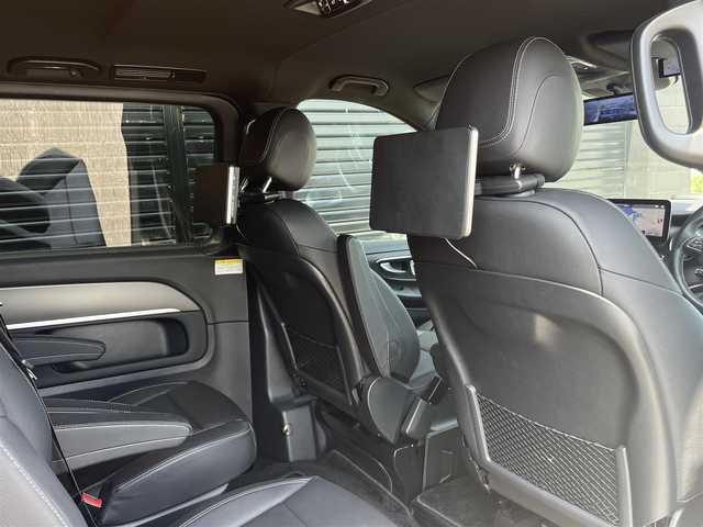 メルセデス・ベンツ Ｖ２２０ d AVG AMGライン 三重県 2021(令3)年 2.3万km オブシディアンブラックM ACC/レーダーセーフティ/後席モニター(DVD/USB/SD/HDMI)/ヘッドレストモニター/純正ナビ/全方位カメラ/ブラックレザーシート/デジタルインナーミラー型ドラレコ/両側パワースライドドア/シートヒーター/電動リアゲート