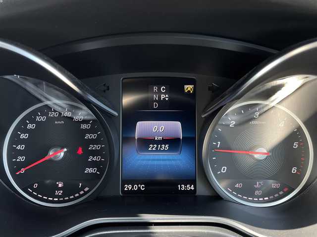 メルセデス・ベンツ Ｖ２２０ d AVG AMGライン 三重県 2021(令3)年 2.3万km オブシディアンブラックM ACC/レーダーセーフティ/後席モニター(DVD/USB/SD/HDMI)/ヘッドレストモニター/純正ナビ/全方位カメラ/ブラックレザーシート/デジタルインナーミラー型ドラレコ/両側パワースライドドア/シートヒーター/電動リアゲート