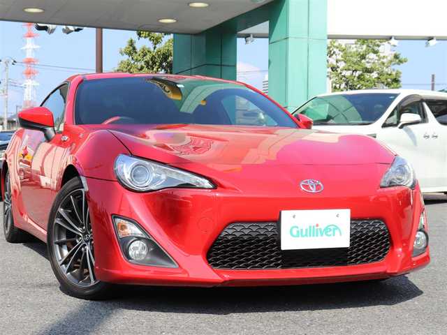 トヨタ ８６ GT リミテッド 神奈川県 2013(平25)年 8.3万km ライトニングレッド ワンオーナー /純正メモリナビ/バックカメラ/ETC  /フルセグテレビ/プッシュスタート/純正17インチAW/Bluetoothオーディオ/リアスポイラー/リアフォグランプ/フロアアンダーカバー/アルカンターラコンビシート/シートヒーター/保証書/取説