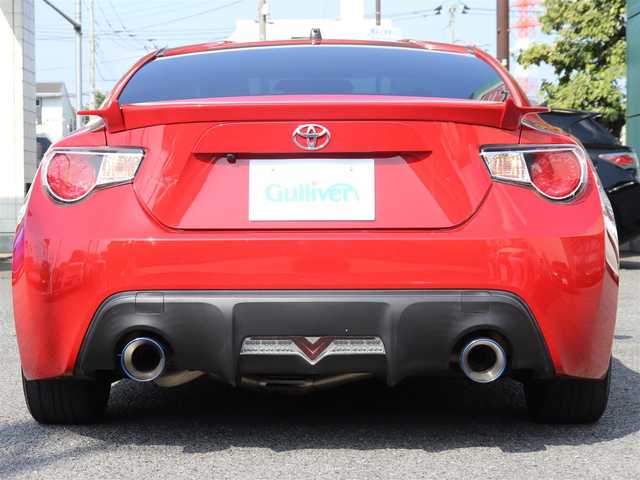 トヨタ ８６ GT リミテッド 神奈川県 2013(平25)年 8.3万km ライトニングレッド ワンオーナー /純正メモリナビ/バックカメラ/ETC  /フルセグテレビ/プッシュスタート/純正17インチAW/Bluetoothオーディオ/リアスポイラー/リアフォグランプ/フロアアンダーカバー/アルカンターラコンビシート/シートヒーター/保証書/取説