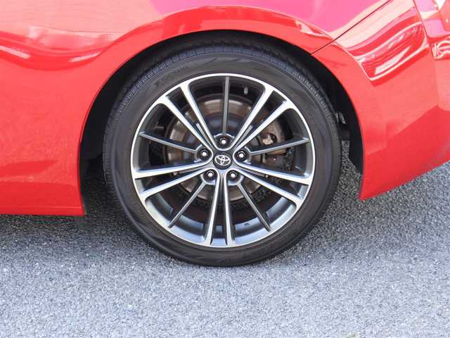 トヨタ ８６ GT リミテッド 神奈川県 2013(平25)年 8.3万km ライトニングレッド ワンオーナー /純正メモリナビ/バックカメラ/ETC  /フルセグテレビ/プッシュスタート/純正17インチAW/Bluetoothオーディオ/リアスポイラー/リアフォグランプ/フロアアンダーカバー/アルカンターラコンビシート/シートヒーター/保証書/取説