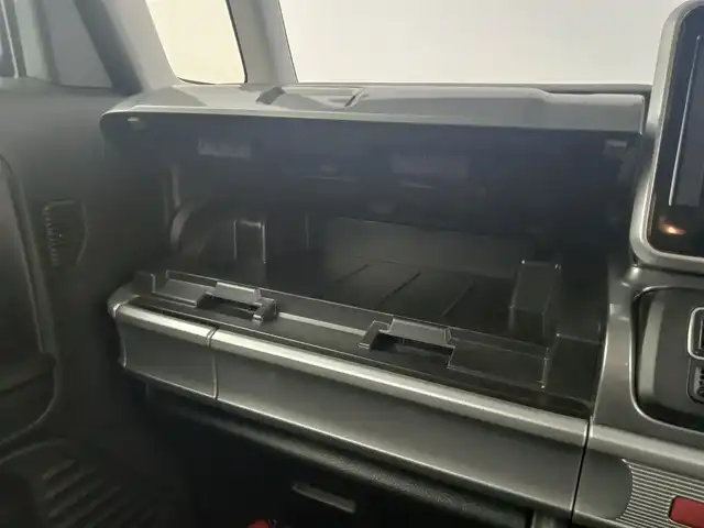 スズキ スペーシア ギア HYBRID XZ 愛知県 2020(令2)年 5万km フェニックスレッドパール/ガンメタリック2トーンルーフ スズキセーフティサポート/　　・デュアルカメラブレーキサポート/　　・車線維持支援機能/　　・ふらつき警報機能/　　・アダプティブクルーズコントロール/　　・ハイビームアシスト/パイオニア製6.8インチディスプレイオーディオ/　　・CD/DVD/BT/バックカメラ/ETC/革巻きステアリング/シートヒーター（前席）/両側パワースライドドア/ルーフレール/純正LEDヘッドライト/フォグランプ/取扱説明書/保証書/スペアキー