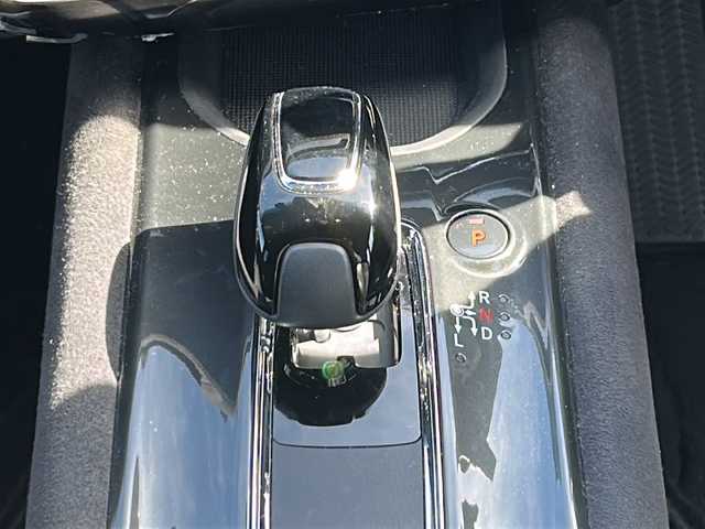 ホンダ ヴェゼル ハイブリッド RS ホンダセンシング 茨城県 2018(平30)年 9.4万km プレミアムクリスタルレッドM アクティブクルーズコントロール/純正ナビ　CD/DVD/BT/フルセグ/ハーフレザー/シートヒーター/パドルシフト/ドラレコ/純正アルミホイール/純正フロアマット/LEDオートライト/ETC