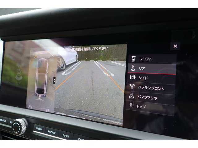 ポルシェ マカン S 大分県 2019(令1)年 5.9万km 白 アダプティブクルーズコントロール/ブラインドスポットモニター/スポーツクロノパッケージ/ポルシェ・アクティブ・サスペンション・マネージメント/ＢＯＳＥスピーカー/茶革シート/シートヒーター（D席/N席）/パワーシート/純正ナビ/ＣａｒＰｌａｙ/Bluetooth/全方位カメラ/パドルシフト/ＬＥＤヘッドライト/オートライト/純正２０インチＡＷ/ＥＴＣ