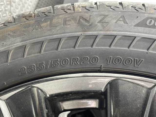 レクサス ＮＸ 350h Fスポーツ 広島県 2022(令4)年 1.7万km ホワイトノーヴァガラスフレーク パノラマルーフ/純正14型ディスプレイオーディオ（Bluetooth/フルセグTV/AppleCarPlay/AndroidAuto）/パノラミックビューモニター/ルーフレール/Fスポーツ専用赤革シート/パワーバックドア/パワーシート（運転席/助手席）/ポジションメモリー/シートヒーター（運転席/助手席/後席左右）/シートベンチレーション（運転席/助手席）/ステアリングヒーター/Lexus Safety System+/・プリクラッシュセーフティ/・レーンチェンジアシスト/・レーントレーシングアシスト/・アダプティブハイビーム/・レーダークルーズコントロール/・プロアクティブドライビングアシスト/アドバンストパーク/パーキングサポートブレーキ/ブラインドスポットモニター/リヤクロストラフィックアラート/3眼LEDヘッドライト/ヘッドアップディスプレイ/パドルシフト/ETC2.0/ドライブレコーダー/USB入力端子